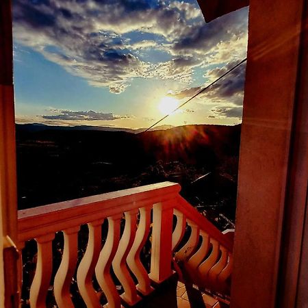 Woodstone Apartman Подгорица Экстерьер фото